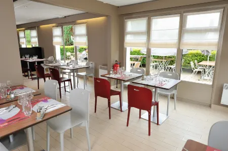 Campanile Pont A Mousson Отели в г. Понт-а-Муссон