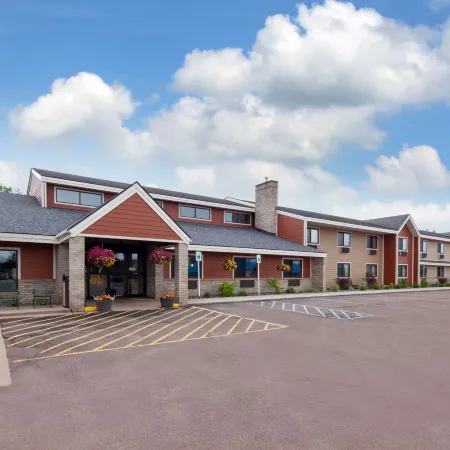 AmericInn by Wyndham Ironwood