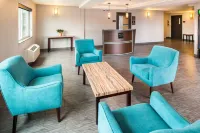 Red Lion Inn & Suites Everett Hotels in Everett