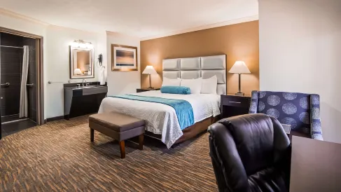 Best Western Webster Hotel, NASA
