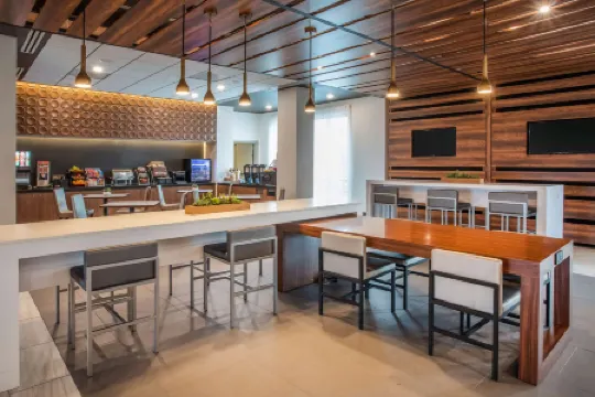 Wingate by Wyndham Denver Airport