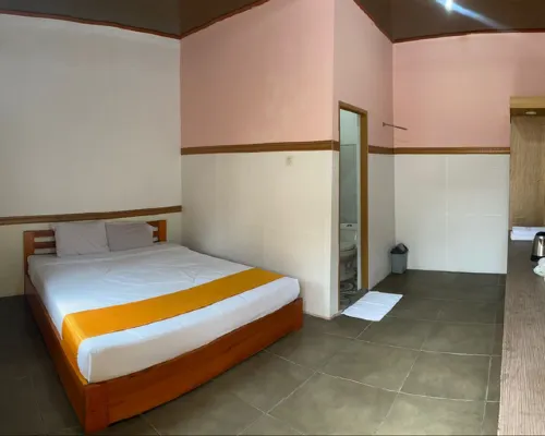 Hollymoon Sekar Ayu Hotel Bojong otelleri