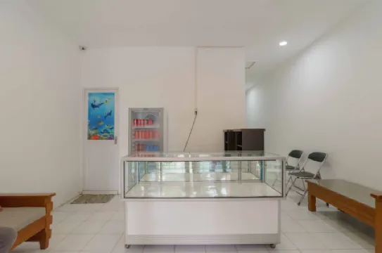 RedDoorz Near Alun Alun Kota Serang