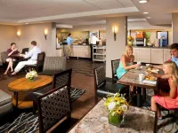 Hampton Inn Hilton Head - parking