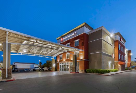 2. 베스트 웨스턴 ..