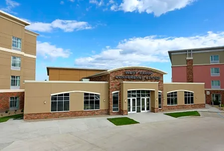 Homewood Suites by Hilton - West Fargo/Sanford Medical Center Area