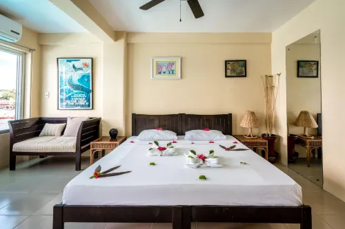 Campbells Beach Resort - spa