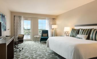 Wyndham Grand Jupiter at Harbourside Place