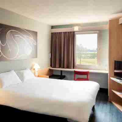 ibis Avranches Baie du Mont-Saint-Michel Rooms