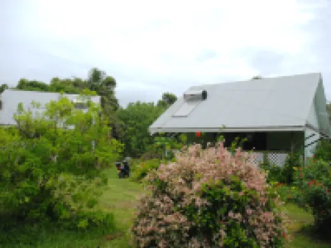 Ginas Garden Lodges, Aitutaki - 4 Self Contained Lodges in a Beautiful Garden. アイツタキ島のホテル