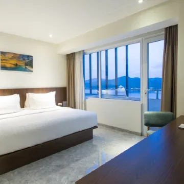 Hotel Santika Premiere Ambon