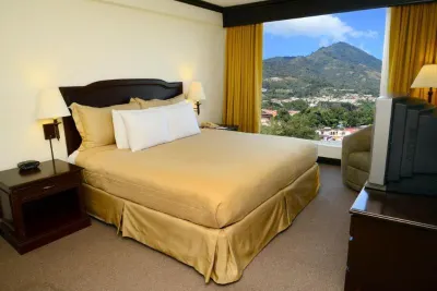 Plaza Hotel and Suites Hotels near Metropolitan Cathedral of San Salvador