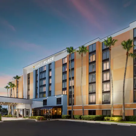 Hyatt Place Across from Universal Orlando Resort Отели рядом с достопримечательностью «Парк развлечений Universal Studios в Орландо»