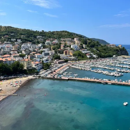 Apartment with Garden Close to the Beach