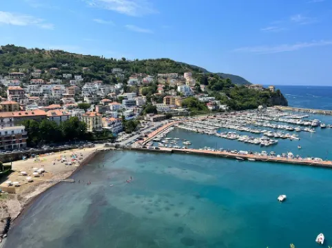 Apartment with Garden Close to the Beach