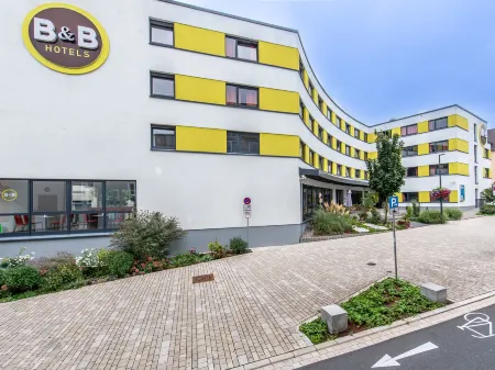 B&B HOTEL Schweinfurt-City Отели в г. Зенфельд