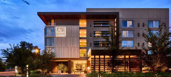 AC Hotel Phoenix Biltmore Các khách sạn ở Phượng Hoàng