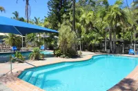 Lani's Holiday Island - piscina