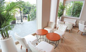 B2 Suan Luang Rama 9 Srinakarin 42 Boutique & Budget Hotel