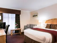 Mercure Haydock Hotel Отели в г. Ли