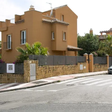 Villas Altos de Marbella