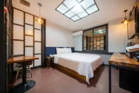 Yeosu 1st Avenue Hotel