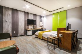 Jeonju Sinsigaji Hotel Pop