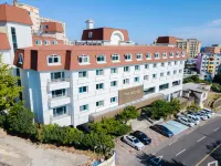 Heyy Seogwipo Hotel Hotels near Yeongsil Tracking Course