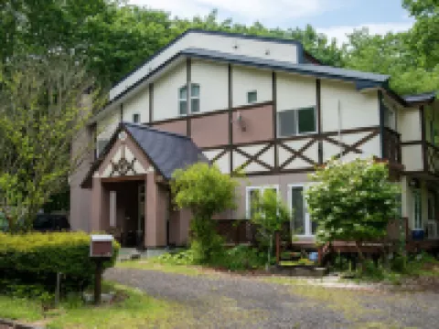 Spa Pension Mary King's Hotels in Tenei