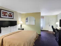 Econo Lodge Inn & Suites West – Energy Corridor Hotels in Houston