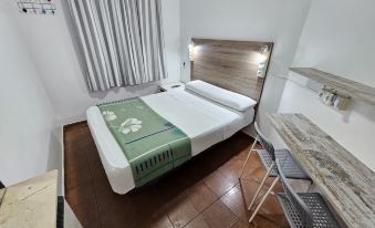 Hostel Almansa