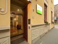 Residence Star Отели рядом с достопримечательностью «Арена «ПалаРуффини»»