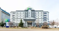 Holiday Inn Express & Suites Edmonton South Hotel berhampiran Abbey Glen Park