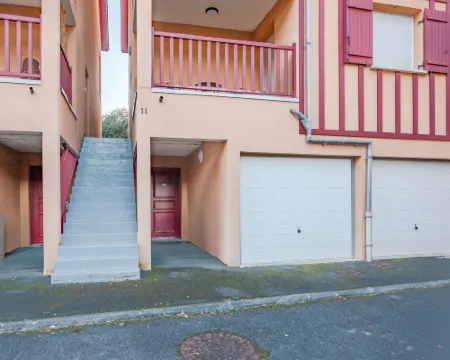 Le Hameau du prieuré Hotels in Saint-Arnoult