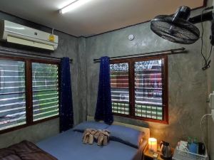 BaanThai Nakano Homestay