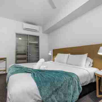 Zen City & Sea Executive 1-Br Suite in Darwin CBD Rooms