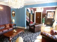 Gable End Hotel فنادق في Ormesby St. Michael
