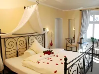 Landhotel Airport-Inn Hotel a 