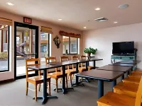 The Noor Hotel Hotels in Torrey