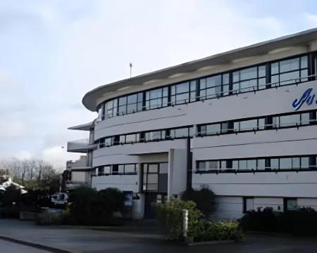 B&B Hotel la Rochelle Centre les Minimes Hotels in La Rochelle