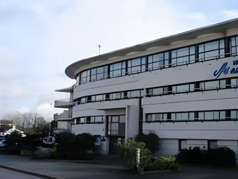 B&B Hotel la Rochelle Centre les Minimes Hotels in Charente-Maritime