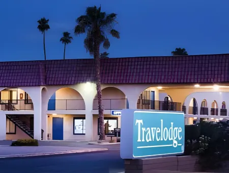 Travelodge by Wyndham Indio