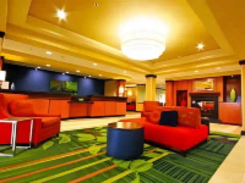 Fairfield Inn & Suites Turlock Hotels in Turlock
