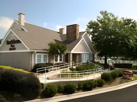 Residence Inn Atlanta Cumberland/Galleria Отели в г. Смирна