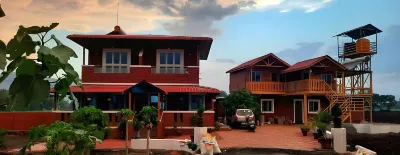 Sunrise Villa , Wai Hotels near Marimata Mandir