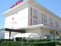 Hotel IL Parco - Parking Free & Restaurant - Hotel Hotele w: Grosseto