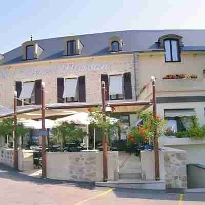 Logis Hôtel-Restaurant Au Vieux Morvan, Piscine & Spa au cœur de la Bourgogne Hotel Exterior