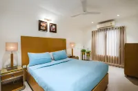Hangout Villas