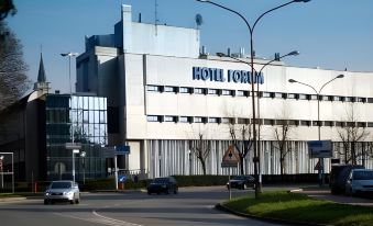 Hotel Forum
