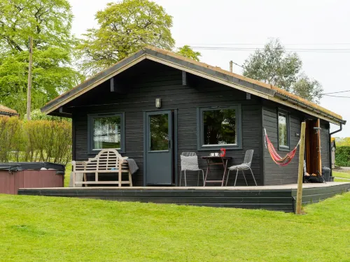 Lodge 6 - Hot Tub Lodge - Badekar